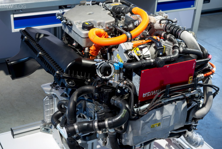 BMW-hydrogen-fuel-cell-technology-images-04