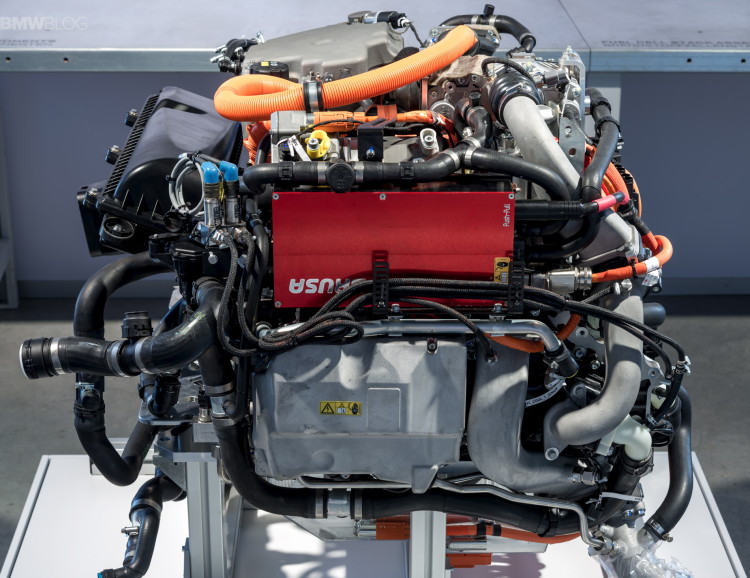 BMW-hydrogen-fuel-cell-technology-images-05