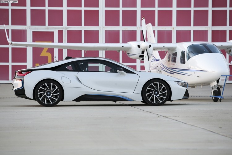 BMW-i8-Wallpaper-34