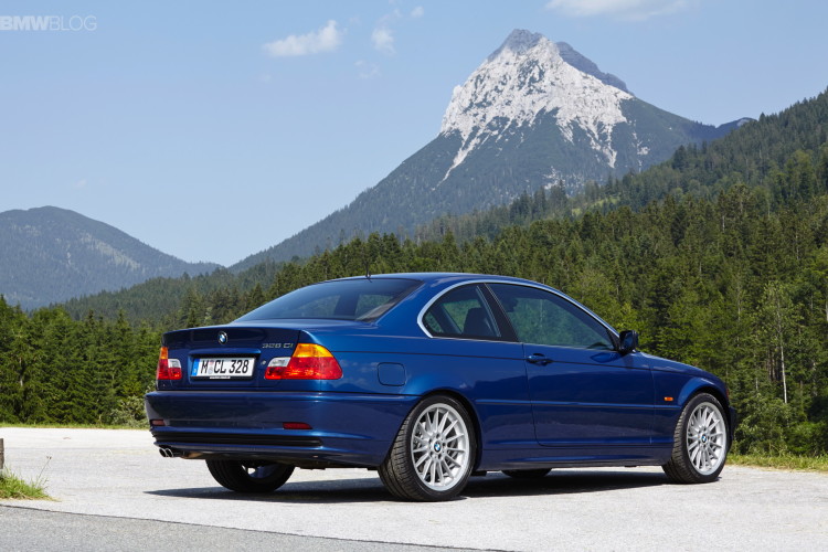 bmw-E46-3-Series-1900x1200-06