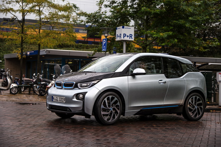 A Day In The Life of an Electric Car