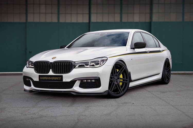 Manhart MH7 700 based on G11 7 Series with 700hp