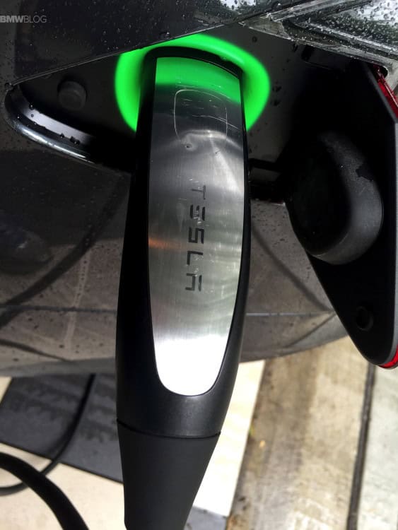 tesla-model-s-p85d-test-drive-1900x1200-12 Tesla Charger