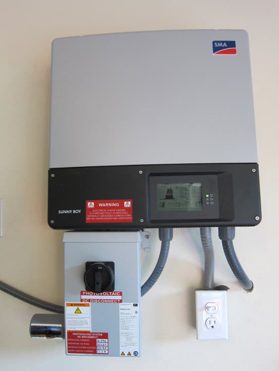 solar-panel-inverter-1