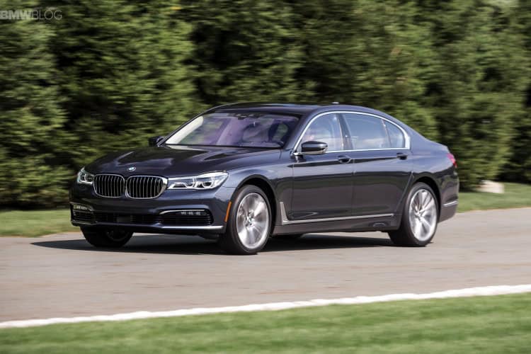 2016-bmw-7-series-launch-new-york-images-1900x-1200-107