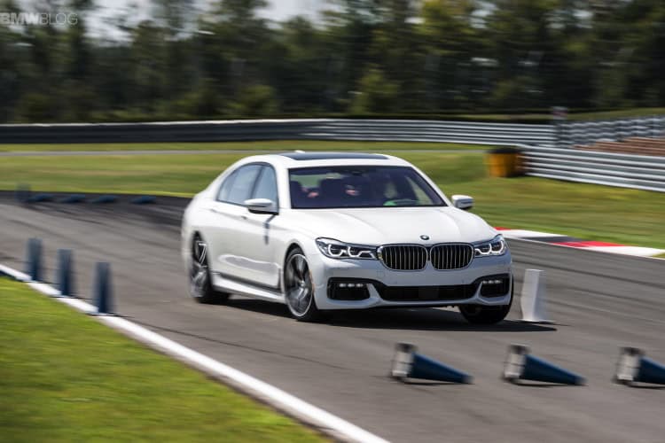 2016-bmw-7-series-launch-new-york-images-1900x-1200-18