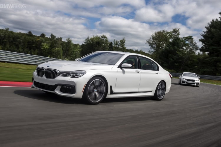 2016-bmw-7-series-launch-new-york-images-1900x-1200-90