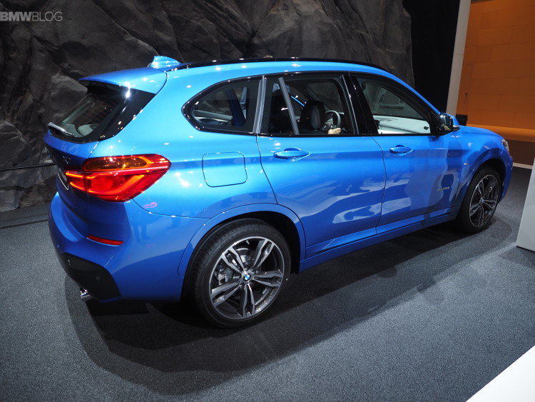 2016-bmw-x1-M-Sport-package-images-08