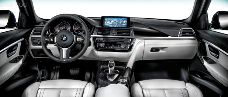 BMW-3-Series-Touring-40-years-edition-images-02