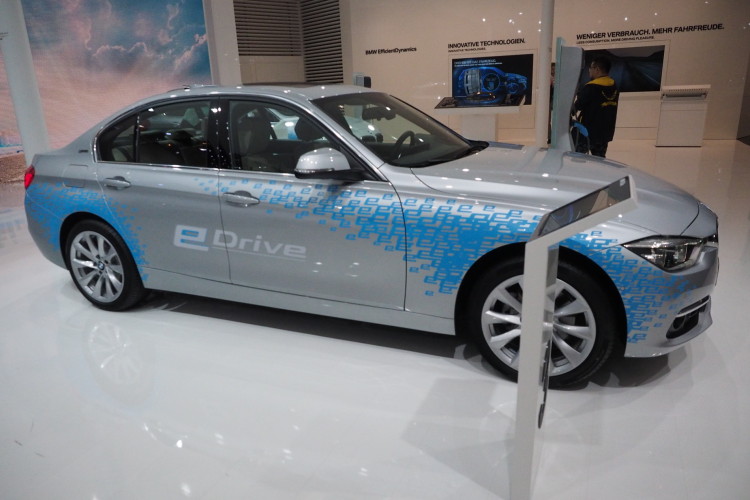 Frankfurt Electrifies our Future