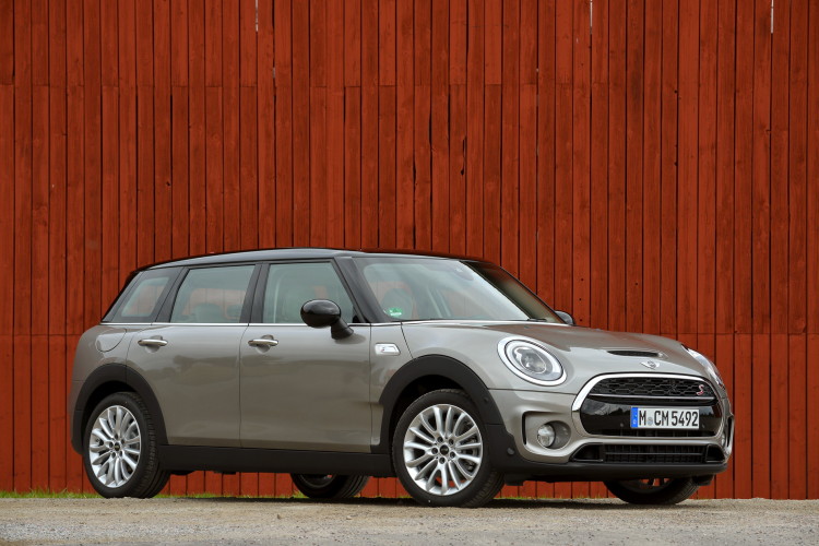 MINI Cooper S Clubman-Melting Silver metallic-images-80