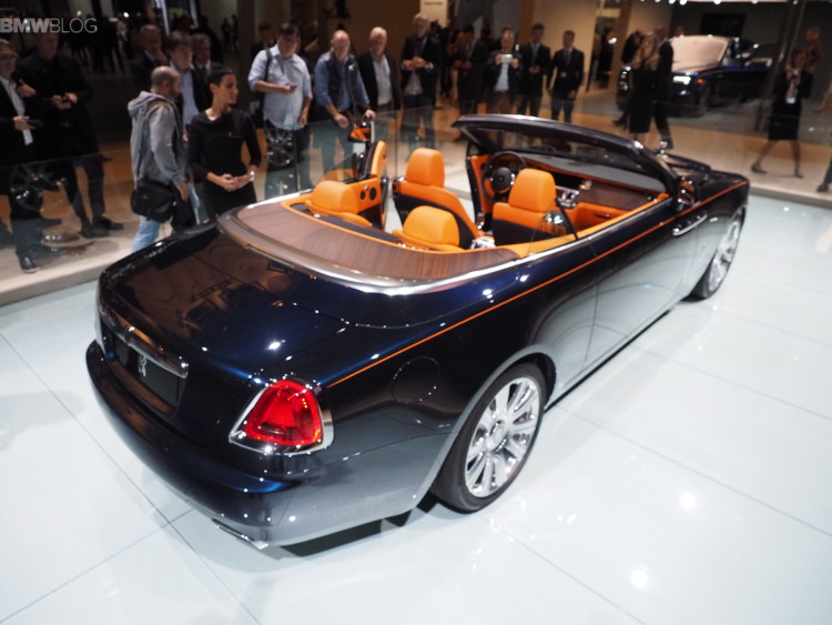 Rolls-Royce-Dawn-images-1900x1200-12