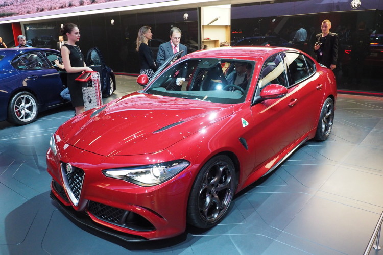 BMW M3’s Alfa Romeo Giulia QV launches at 2015 Frankfurt Auto Show