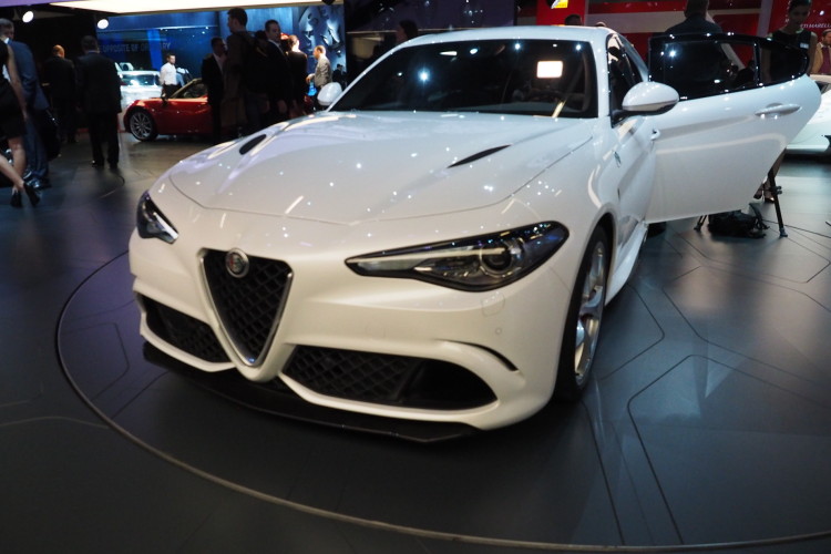 Alfa Romeo Giulia already suffering typical Alfa symptoms