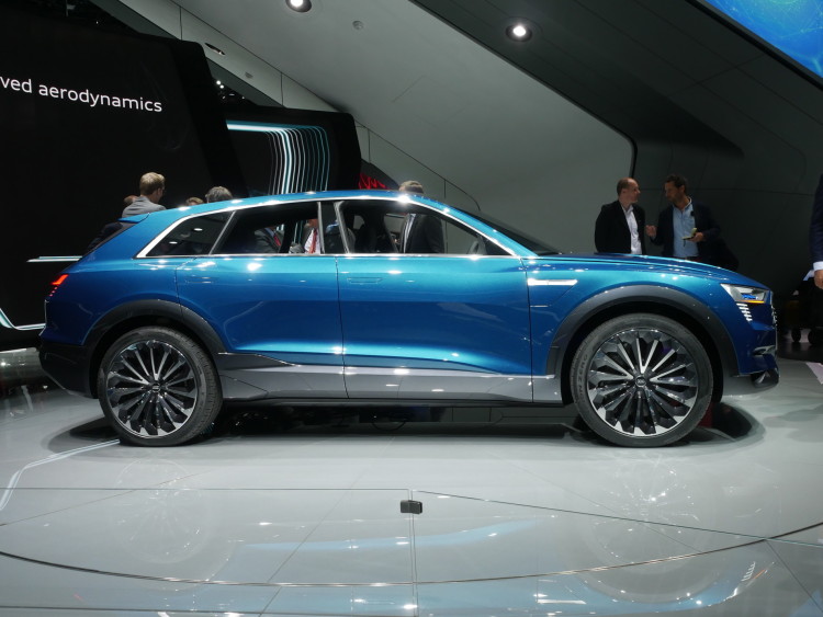 Audi e-tron Quattro Concept