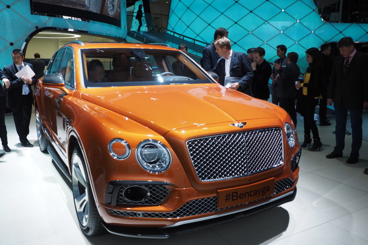 Rolls Royce boss throws a bit of shade at Bentley Bentayga