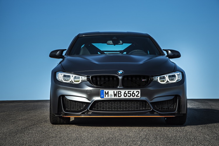 2016-BMW-M4-GTS-images-1900x1200-wallpaper-13