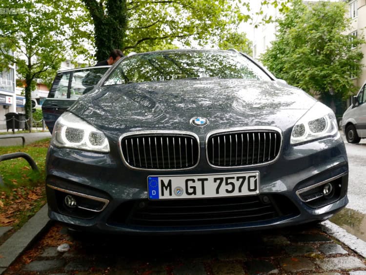 2016-bmw-220d-xdrive-gran-tourer-test-drive-images-15
