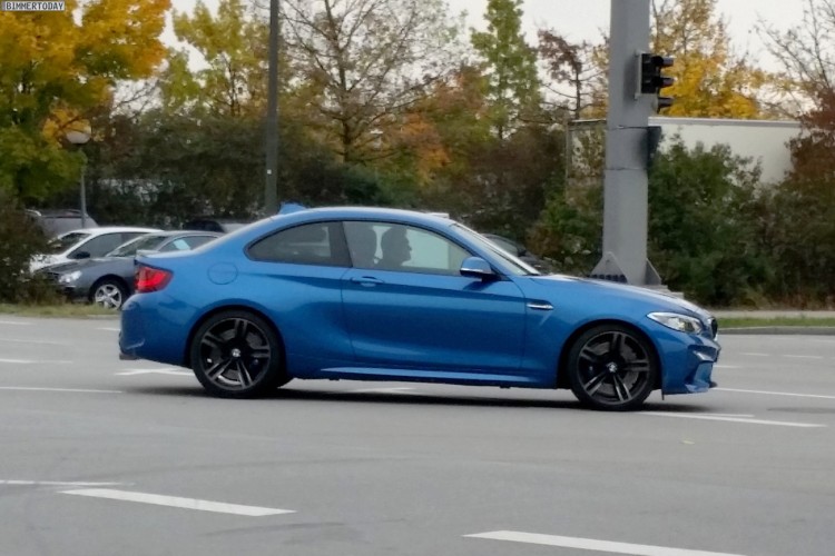 BMW-M2-Live-Photos-3