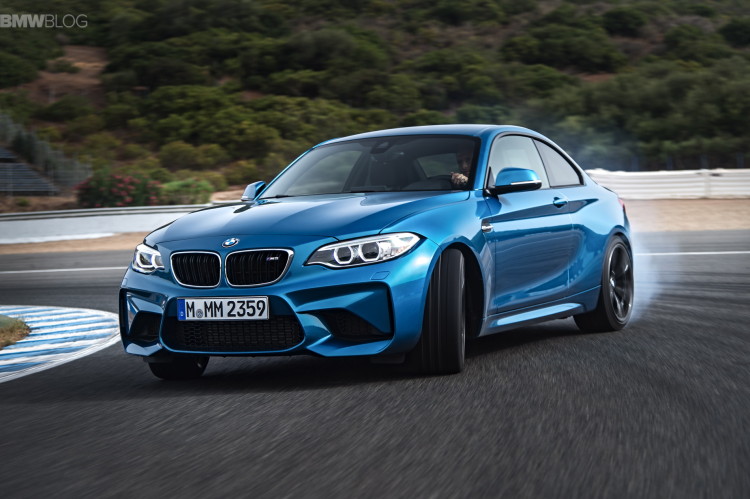 BMW-M2-images-32 BMW M2 G87 drifting