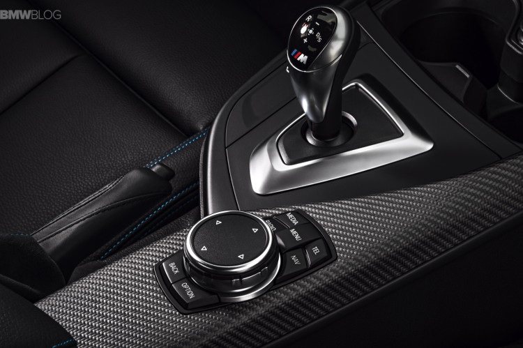 BMW-M2-interior-05