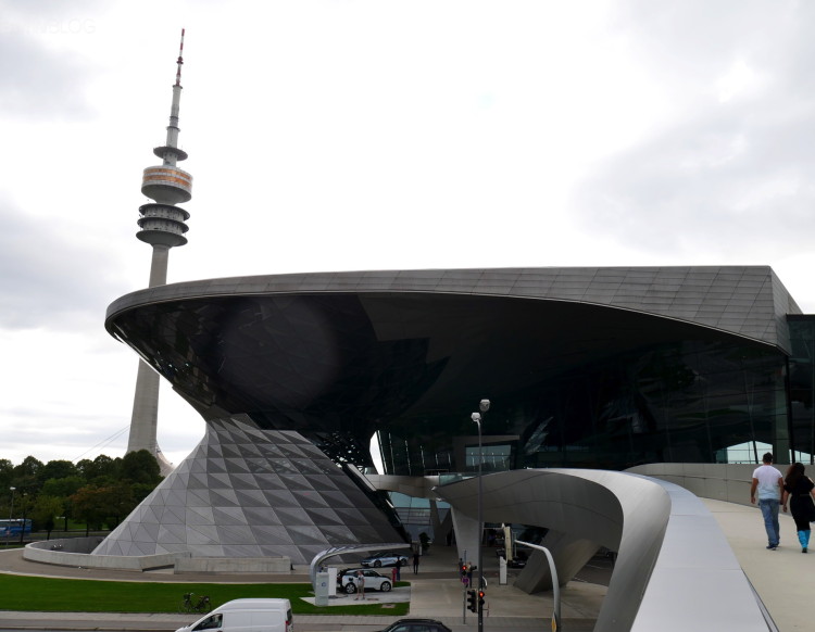 BMW-Museum-car-photos-2