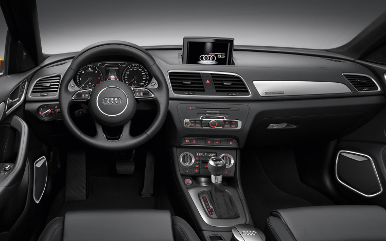 audi-q3-interior