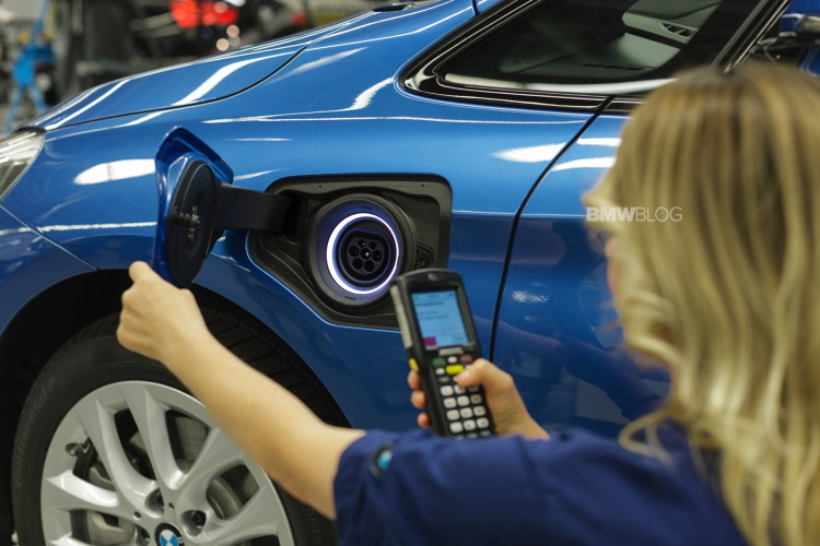 BMW-Leipzig-225xe-production-2