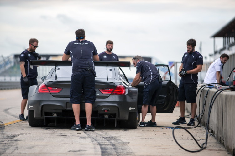 BMW-M6-GTLM-images-2