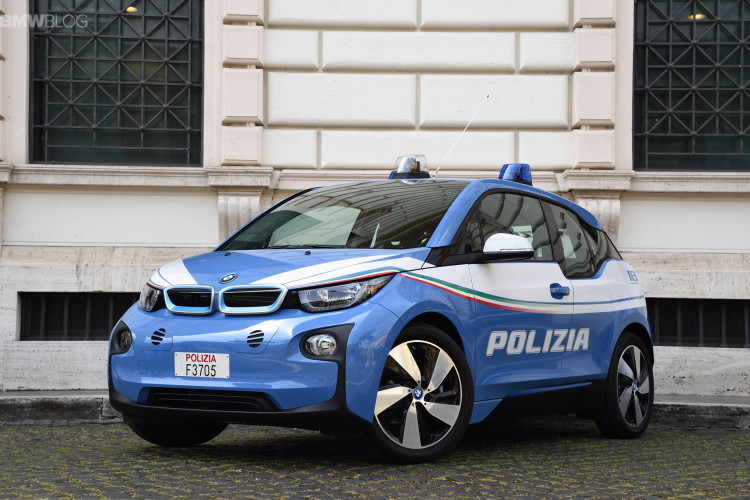 BMW-i3-police-car-images-5