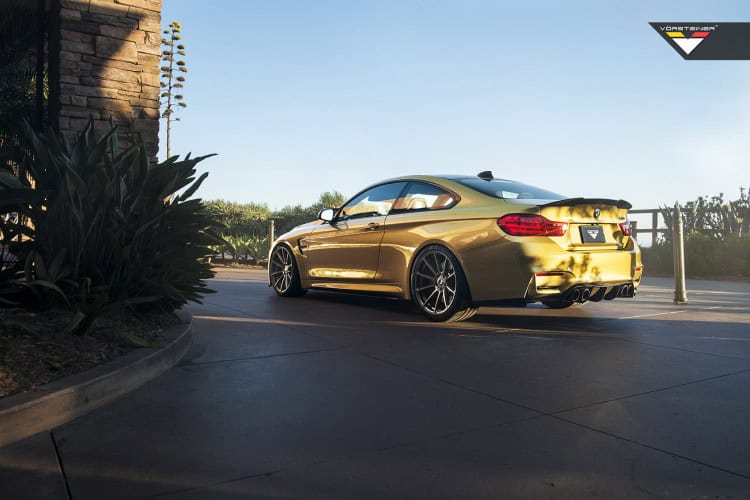 Austin Yellow BMW M4 Featuring Vorsteiner V-FF 102 Wheels