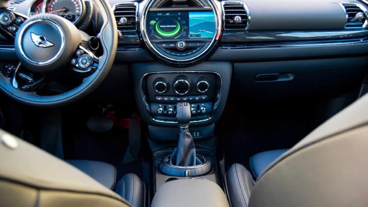 2015-MINI-Clubman-test-drive-46