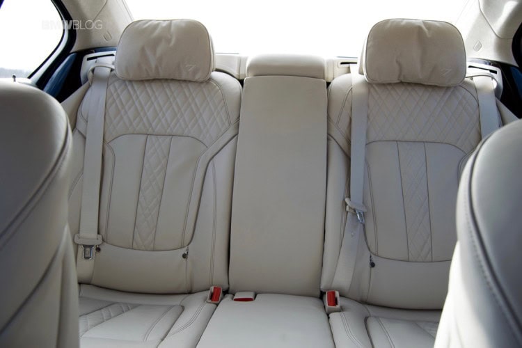 2016-BMW-730d-xDrive-test-drive-review-12