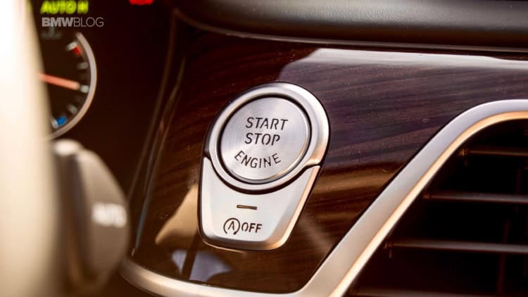 2016-BMW-730d-xDrive-test-drive-review-126