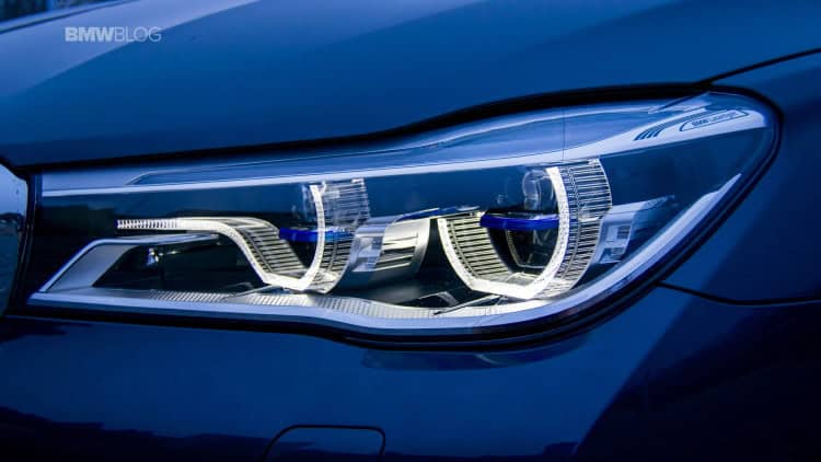 2016-BMW-730d-xDrive-test-drive-review-46