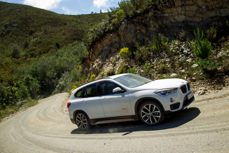 2016-BMW-X1-South-Africa-191