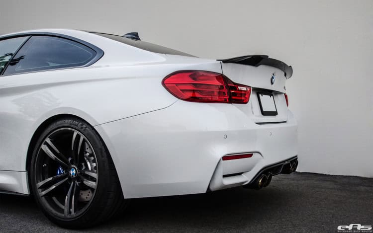 BMW-M4-Mineral-White-EAS-3