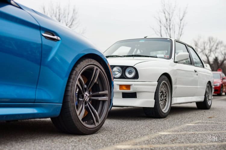 E30-M3-vs-BMW-M2-comparison-13