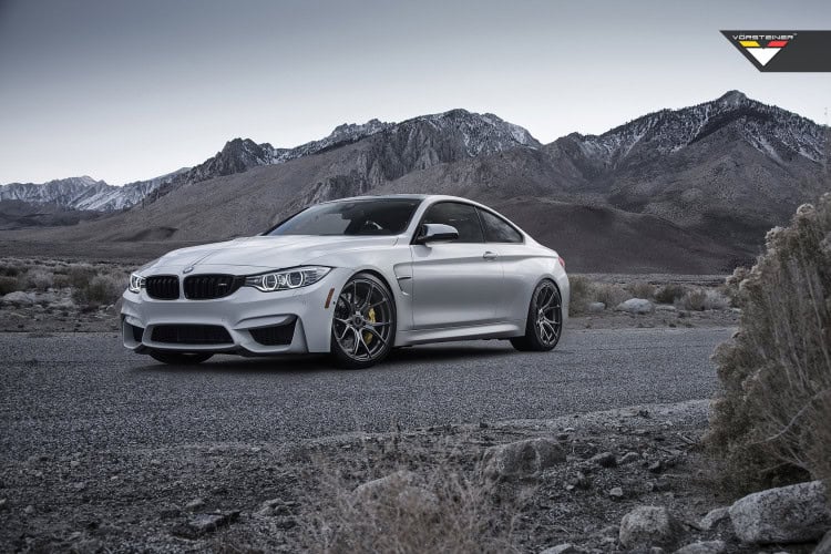 Alpine White BMW M4 Rocking Vorsteiner V-FF 103 Wheels