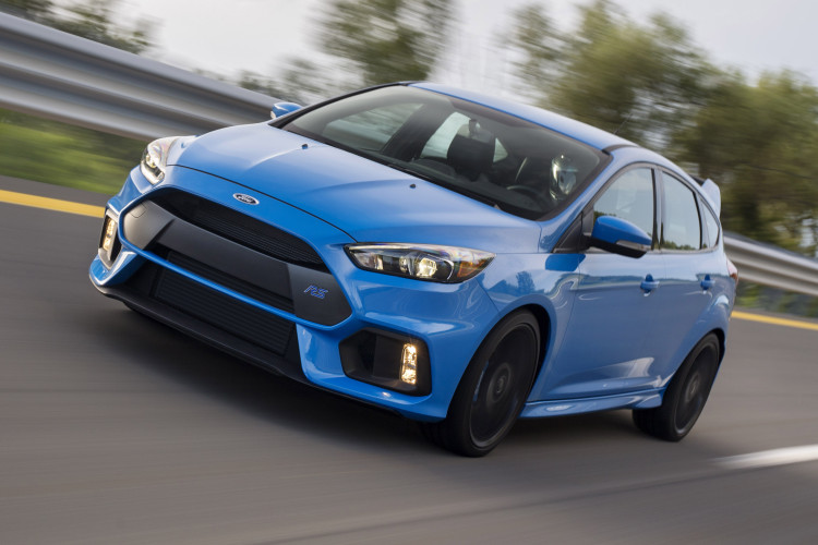 VIDEO: Carfection drives the Ford Focus RS – BMW M2 Competitor?