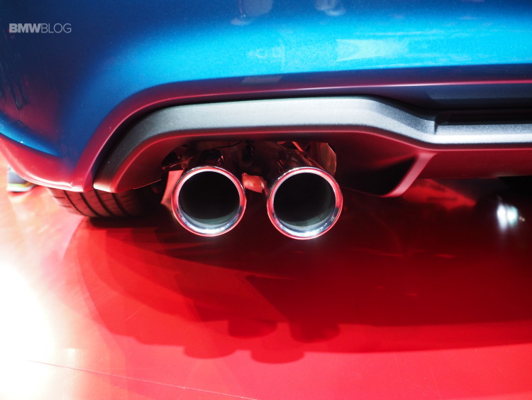 2016-BMW-M2-NAIAS-24