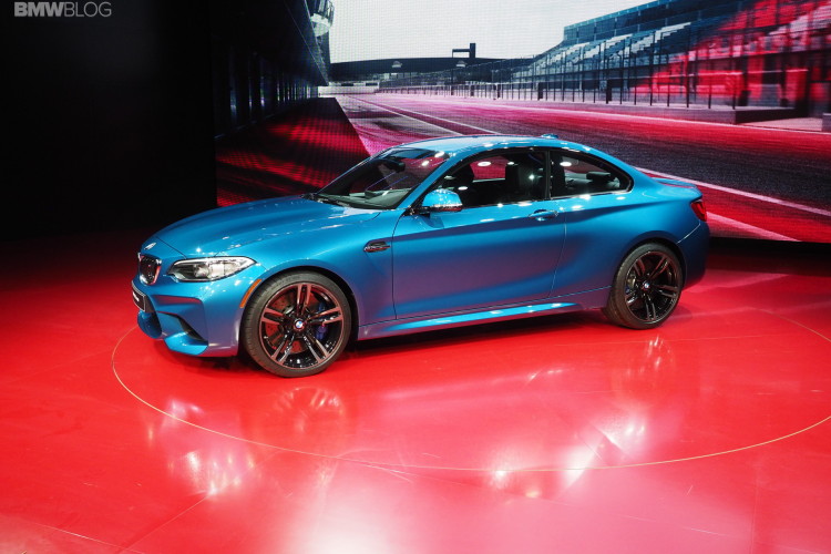 U.S. pricing guide and options for the 2016 BMW M2
