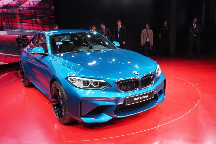 Video: BMW at the 2016 Detroit Auto Show