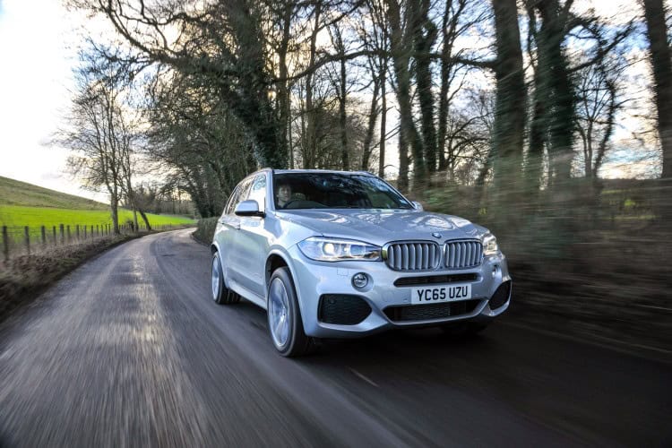 VIDEO: Carwow drives BMW X5 xDrive40e