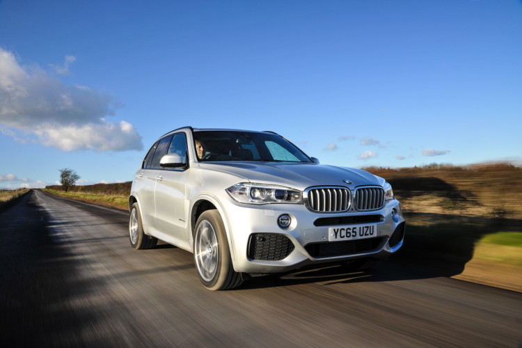 2016-BMW-X5-xDrive40e-images-UK-27