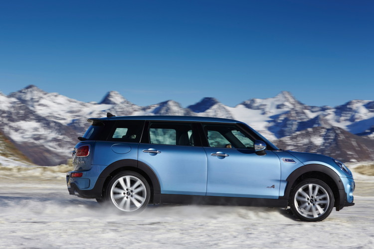 2016-MINI-Clubman-ALL4-83