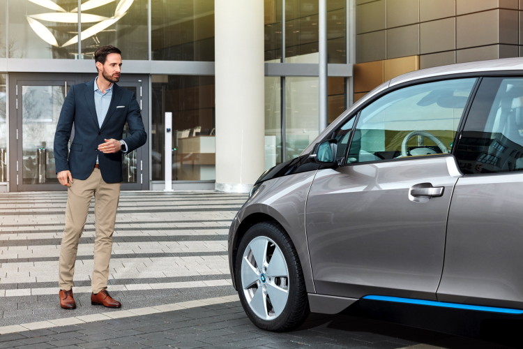 BMW at CES: The Internet of Things