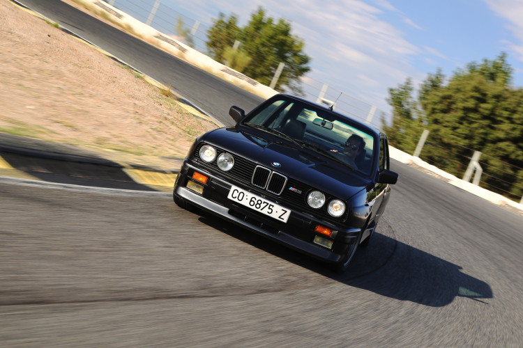 Oldie but goodie: E30 M3 commercial from the 80s
