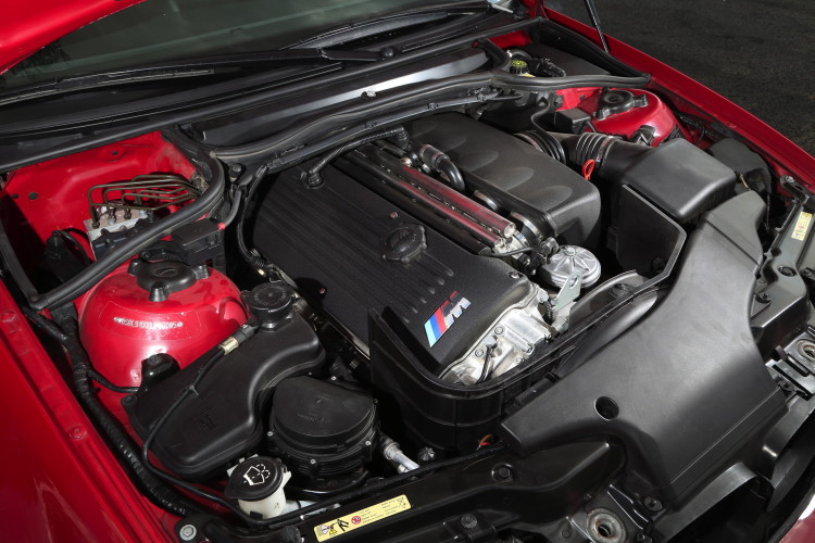 BMW-M3-E46-track-images-10