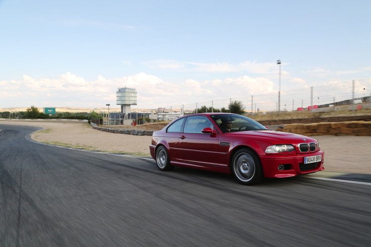 BMW-M3-E46-track-images-3